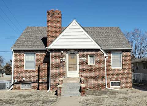 317 W 14th, Hays, KS 67601