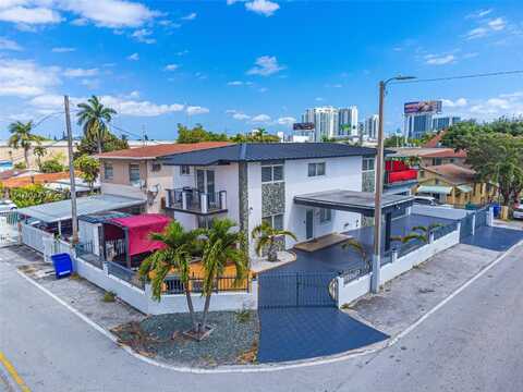 901 NW 22nd Pl, Miami, FL 33125