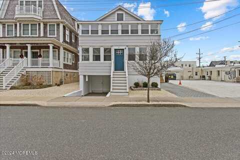 51 3rd Avenue, Lavallette, NJ 08735