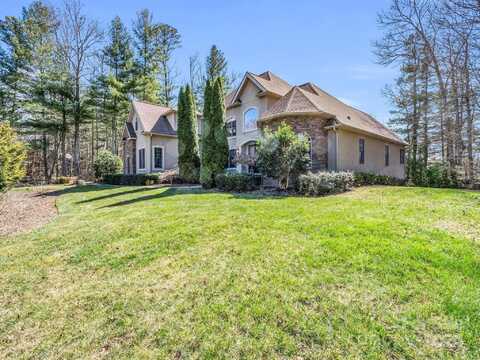 84 Bloomingdale Drive, Fletcher, NC 28732