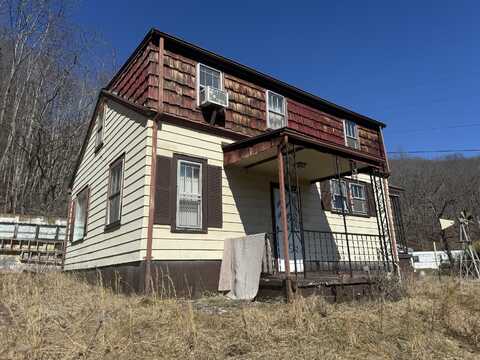 134 Kudos Ct, Bluefield, WV 24701