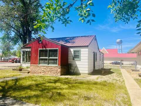 226 1st Street E, Chester, MT 59522