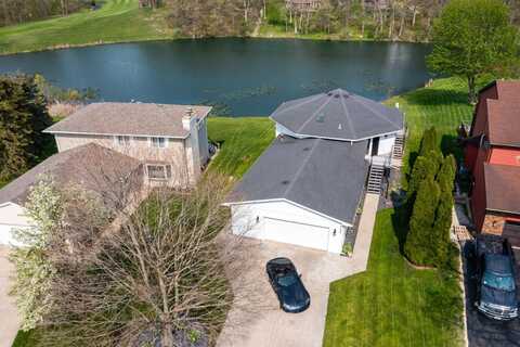 4156 Oakmont Court, Crown Point, IN 46307