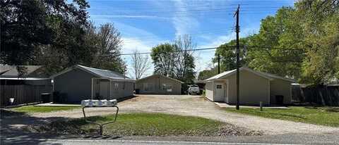 705 E Russell Avenue, Welsh, LA 70591