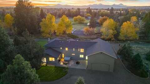 21283 Dove Lane, Bend, OR 97702