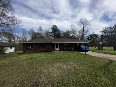 606 Bay St., Lumberton, MS 39455