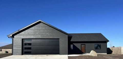 2541 Prairie Eagle Cir, Huron, SD 57350