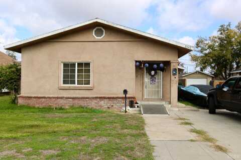 2042 Gaither Street, Selma, CA 93662