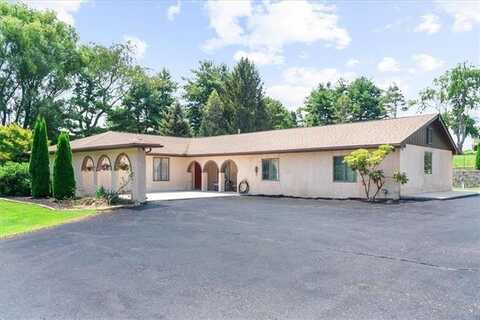 3088 Seisholtzville Road, Hereford, PA 18062