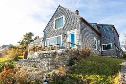 86 Water Street, Castine, ME 04421