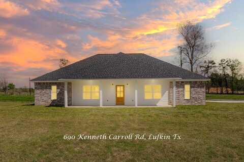 690 Kenneth Carroll Rd., Lufkin, TX 75901