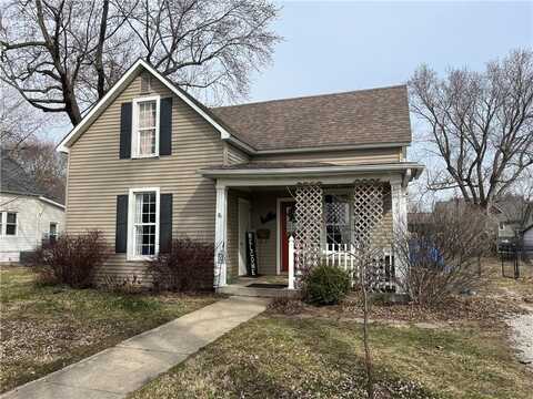 65 E North Street, Winterset, IA 50273