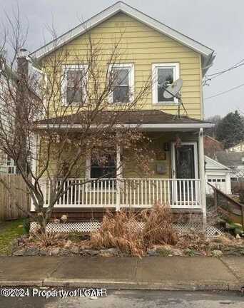 17 Willow Street, Plymouth, PA 18651