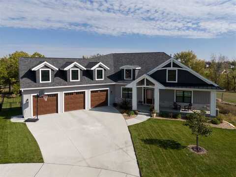 5177 Belle Field Ct, Marion, IA 52302