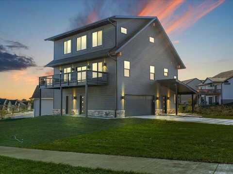 1165 Salm Dr., NorthLiberty, IA 52317