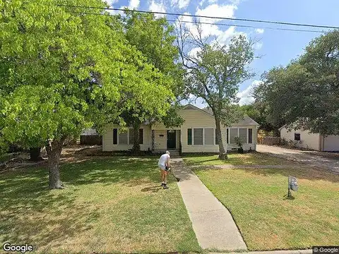 30Th, BRYAN, TX 77803