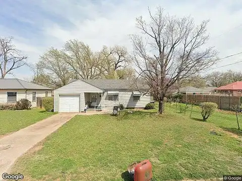 17Th, CHICKASHA, OK 73018