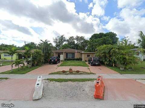 160Th, NORTH MIAMI BEACH, FL 33162