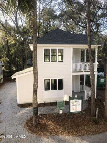 14 Sharisse Way, Beaufort, SC 29907