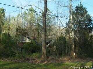 6777 Ware Neck Road, Gloucester, VA 23061