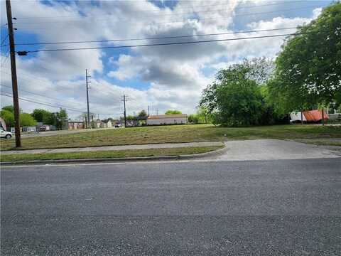 4702 Barrera Dr, Corpus Christi, TX 78416