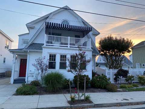 112 N Belmont Dr, Margate City, NJ 08402