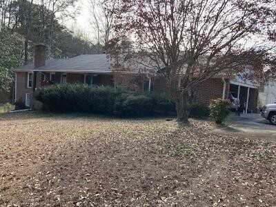 3415 Lake Carlton Road, Loganville, GA 30052