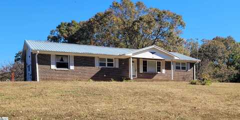 829 Race Track Road, Woodruff, SC 29388