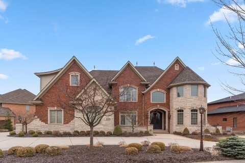 1533 Park West Circle, Munster, IN 46321
