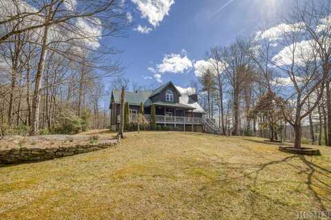 223 Butterfly Hill Road, Lake Toxaway, NC 28747