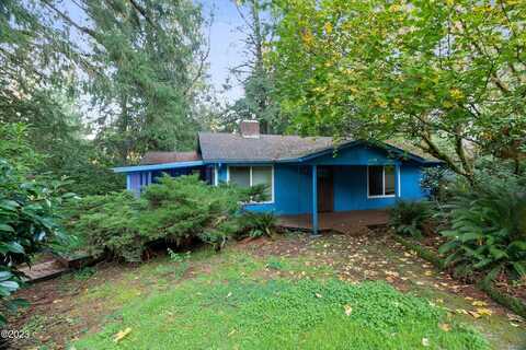 195 N Davis, Otis, OR 97368