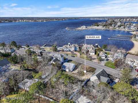 18a River Avenue, Island Heights, NJ 08732