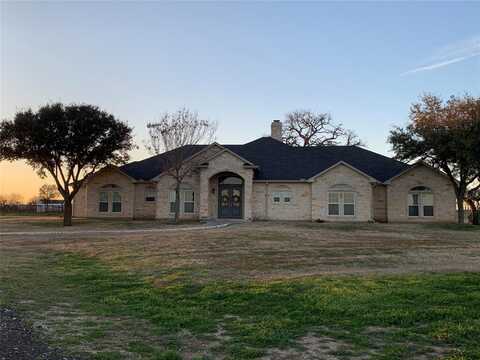 2485 Happy Swaner Lane, Axtell, TX 76624