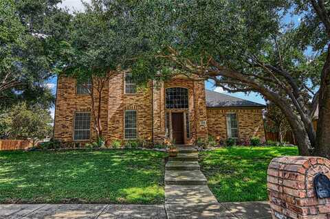 237 Creekside Drive, Murphy, TX 75094