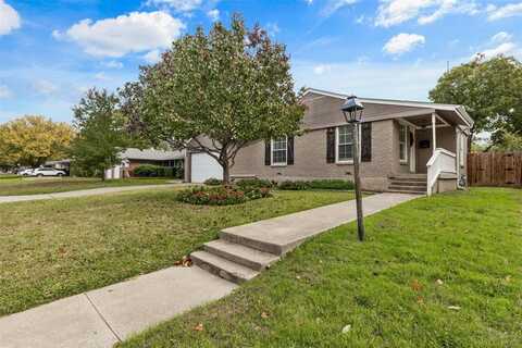4705 Selkirk Drive, Fort Worth, TX 76109