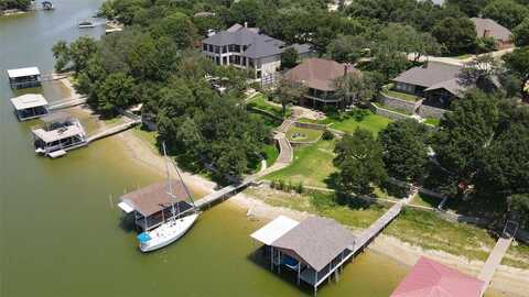 49 Harbour Point Circle, Fort Worth, TX 76179