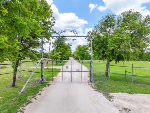 1307 County Road 2120, Meridian, TX 76665