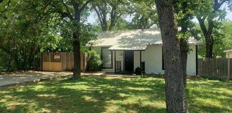 2817 Meaders Avenue, Fort Worth, TX 76179