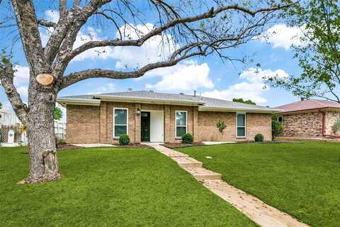 1713 Canterbury Lane, Lewisville, TX 75067