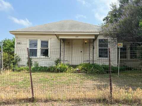 104 Daugherty Street, Denton, TX 76205