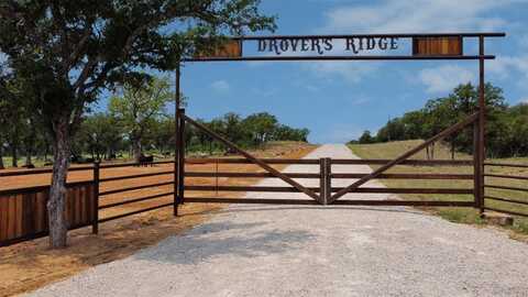 1021 Drover's Trail, Mineral Wells, TX 76067