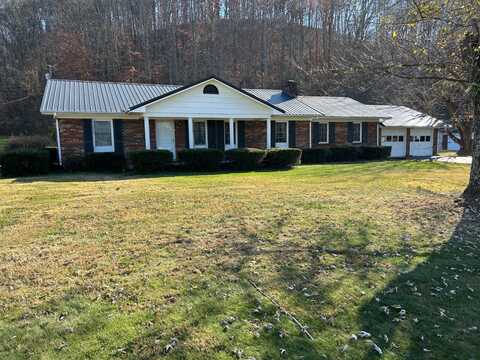 713 S. Wallace Wilkinson Blvd., Liberty, KY 42539