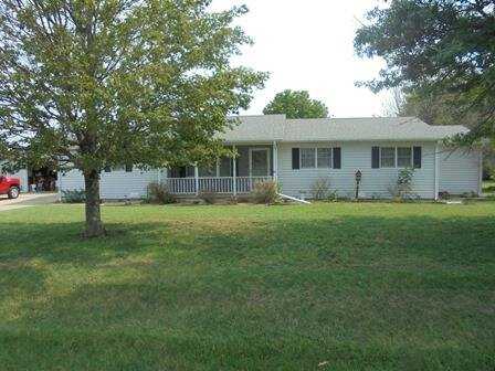 7839 1000 Road, Fredonia, KS 66736