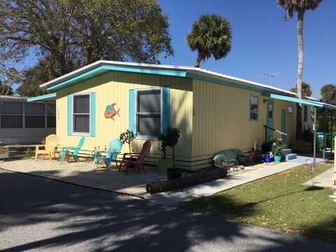 138 SABLE AVE, CAPE CANAVERAL, FL 32920