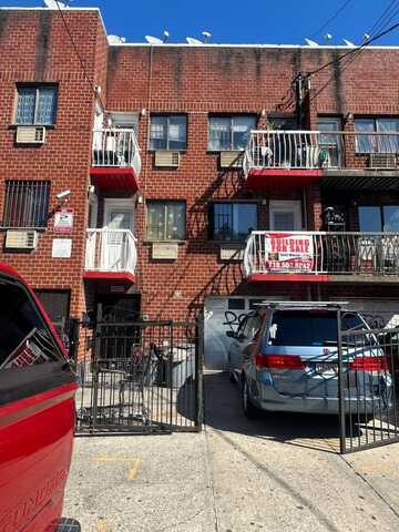 40-29 97st, Corona, NY 11368