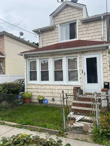 10430 164 place, Jamaica, NY 11433