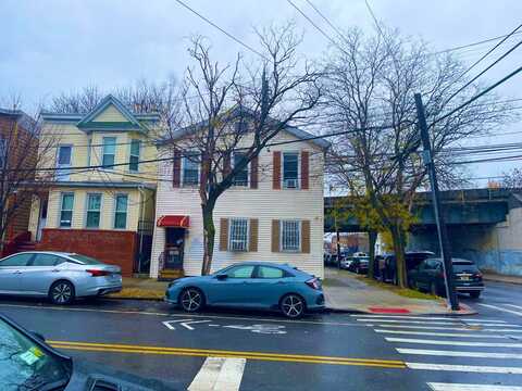 56-19 39 Avenue, woodside, NY 11377