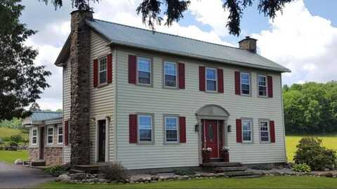 9440 Skaneateles Tpke, Hubbardsville, NY 13355