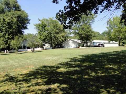 20520 Bean Patch Loop, Howe, OK 74940