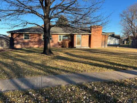 321 Dixie Ave., North Platte, NE 69101